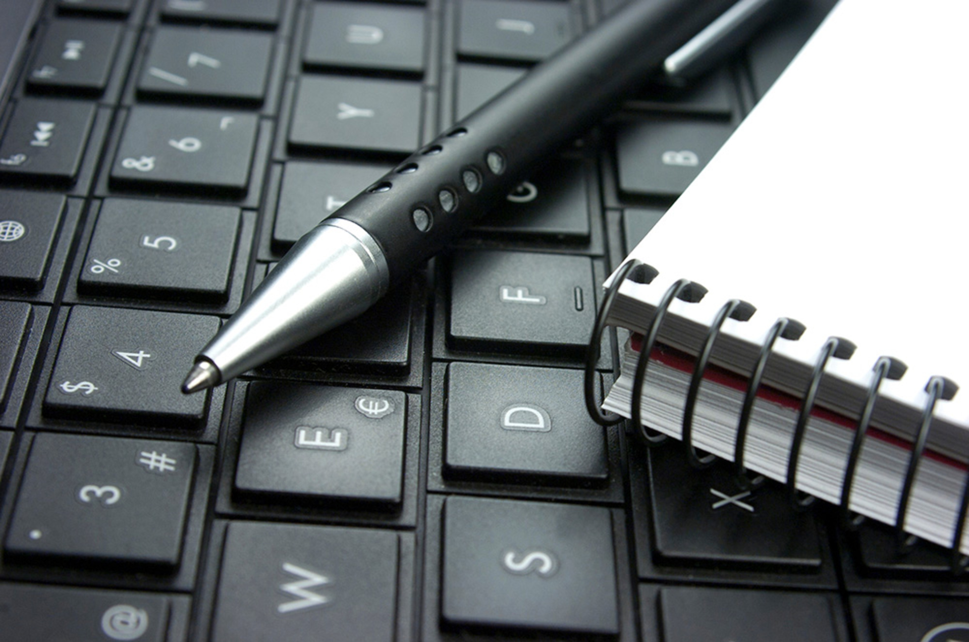 Kontaktformular bei Roberger Elektro & IT-Technologie GmbH in Frankfurt am Main